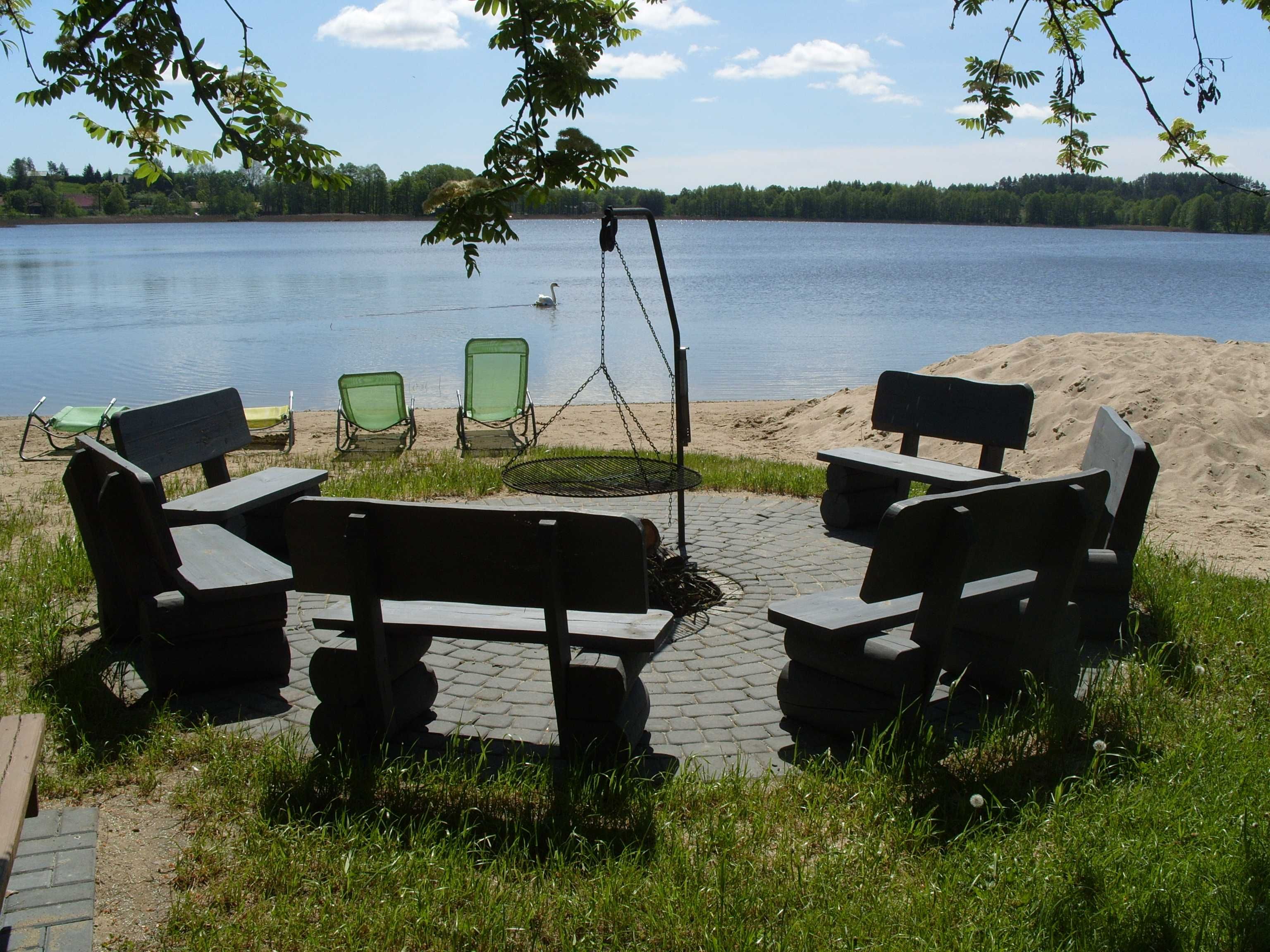 MAZURY APARTAMENT 50m2 nad jeziorem własna plaża kajaki łódka rower