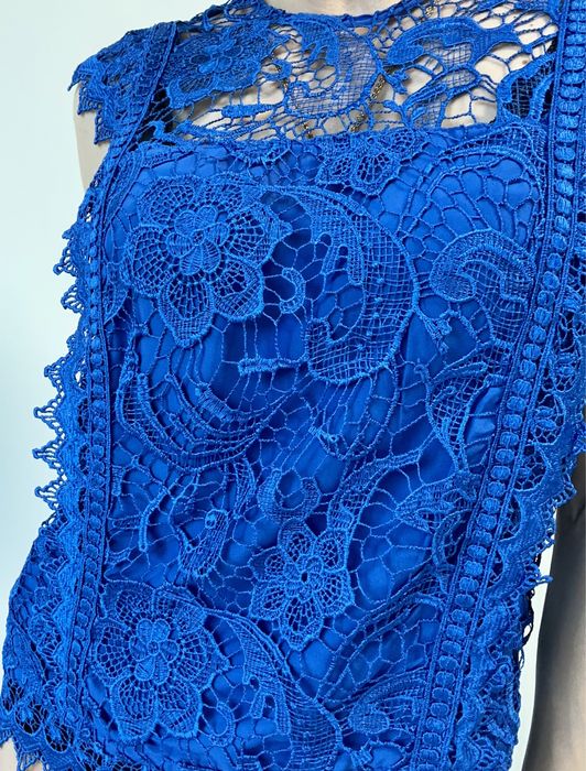 Блуза ажурна, насичено синього кольору