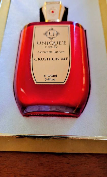 Unique'e Luxury Crush On Me