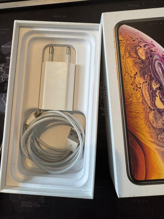iPhone XS Gold 64gb