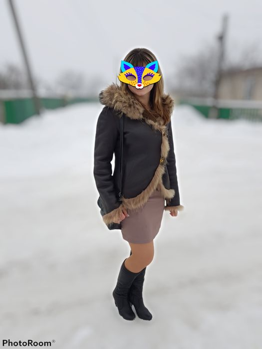 Шкіряна жіноча куртка з хутром