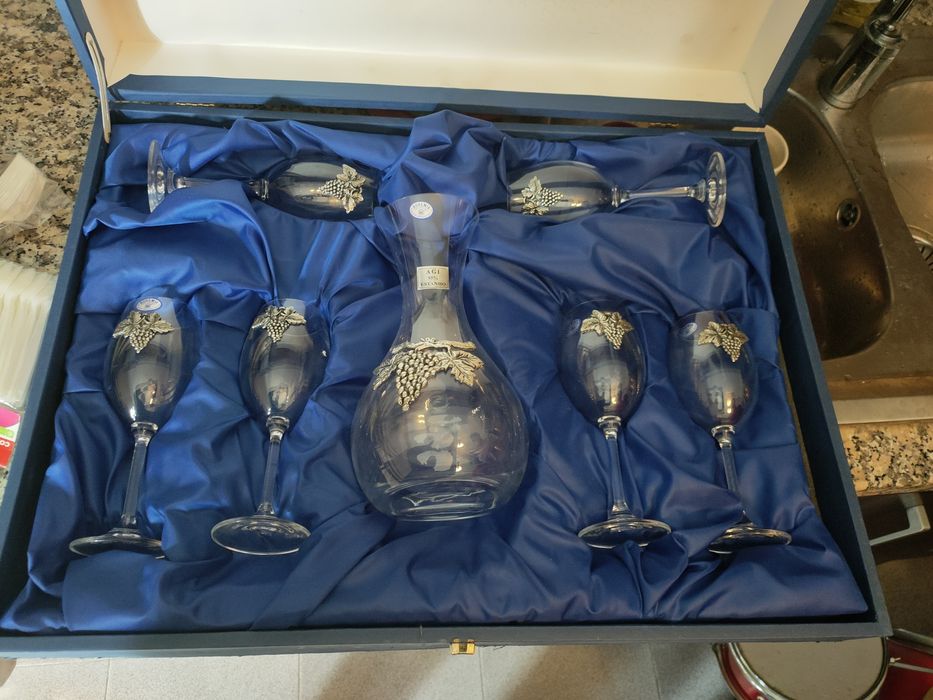 Peças em estanho e outros conjuntos