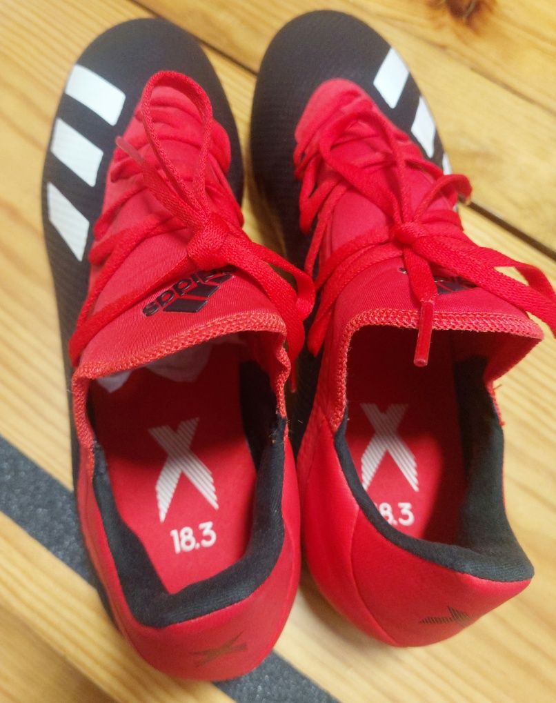 Chuteiras Adidas tam.46