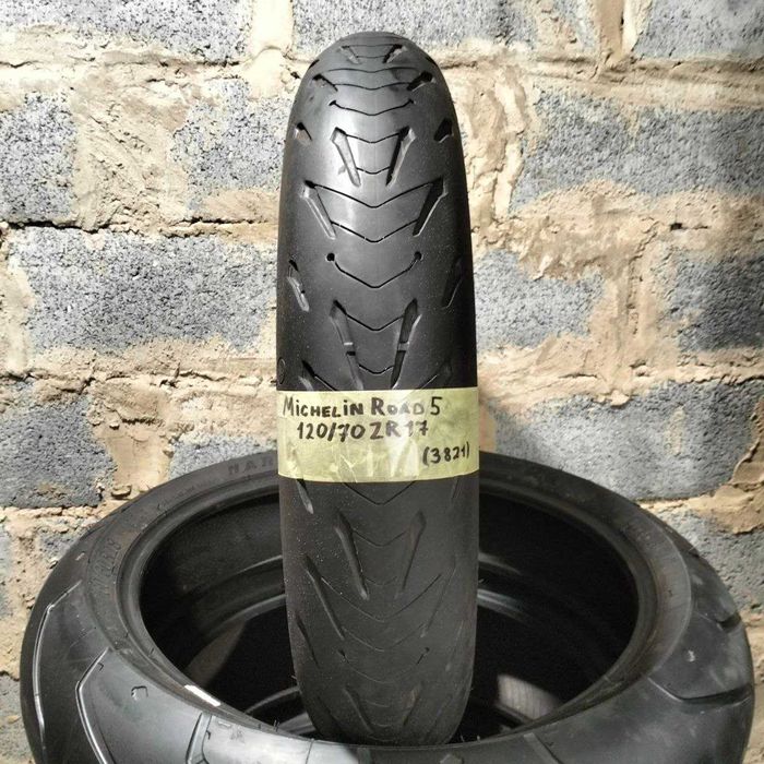 Michelin Road 5  120/70  ZR17  (3821)