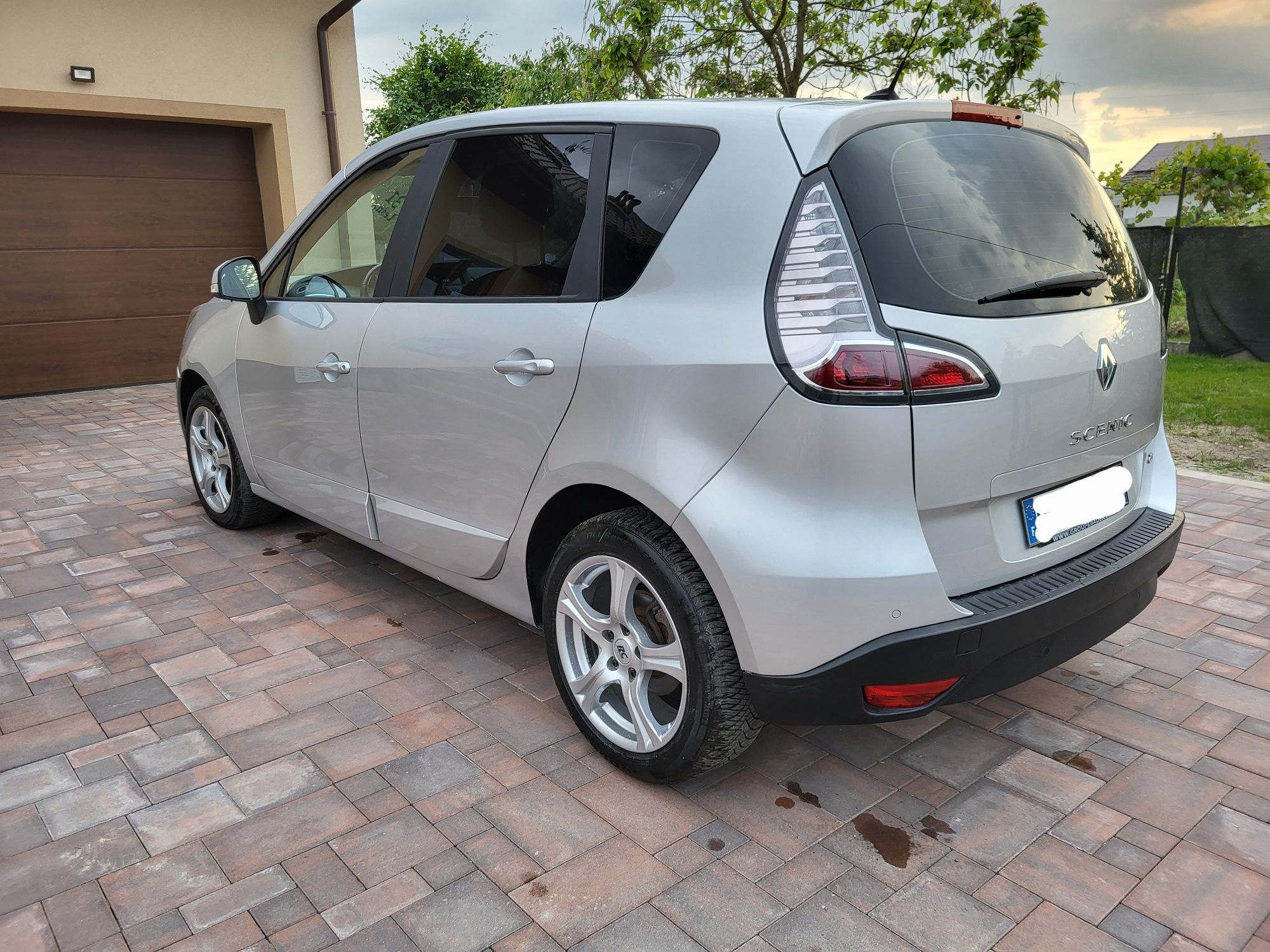 Renault Scenic III 1.5 DCI Automat
