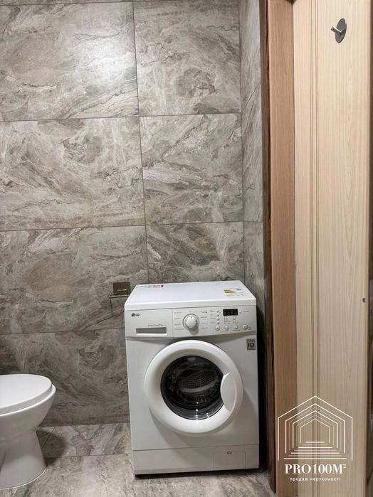 Власник. Продам квартиру з двориком,таунхаус. Білогородка ЖК Амстердам