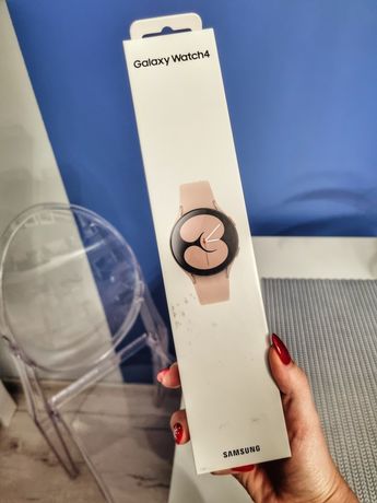 Smartwatch Samsung Galaxy Watch 4, 40mm, damski różowo- złoty, NOWY