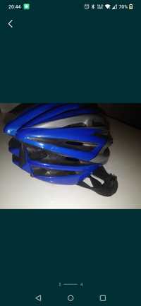 Kask rowerowy niebieski