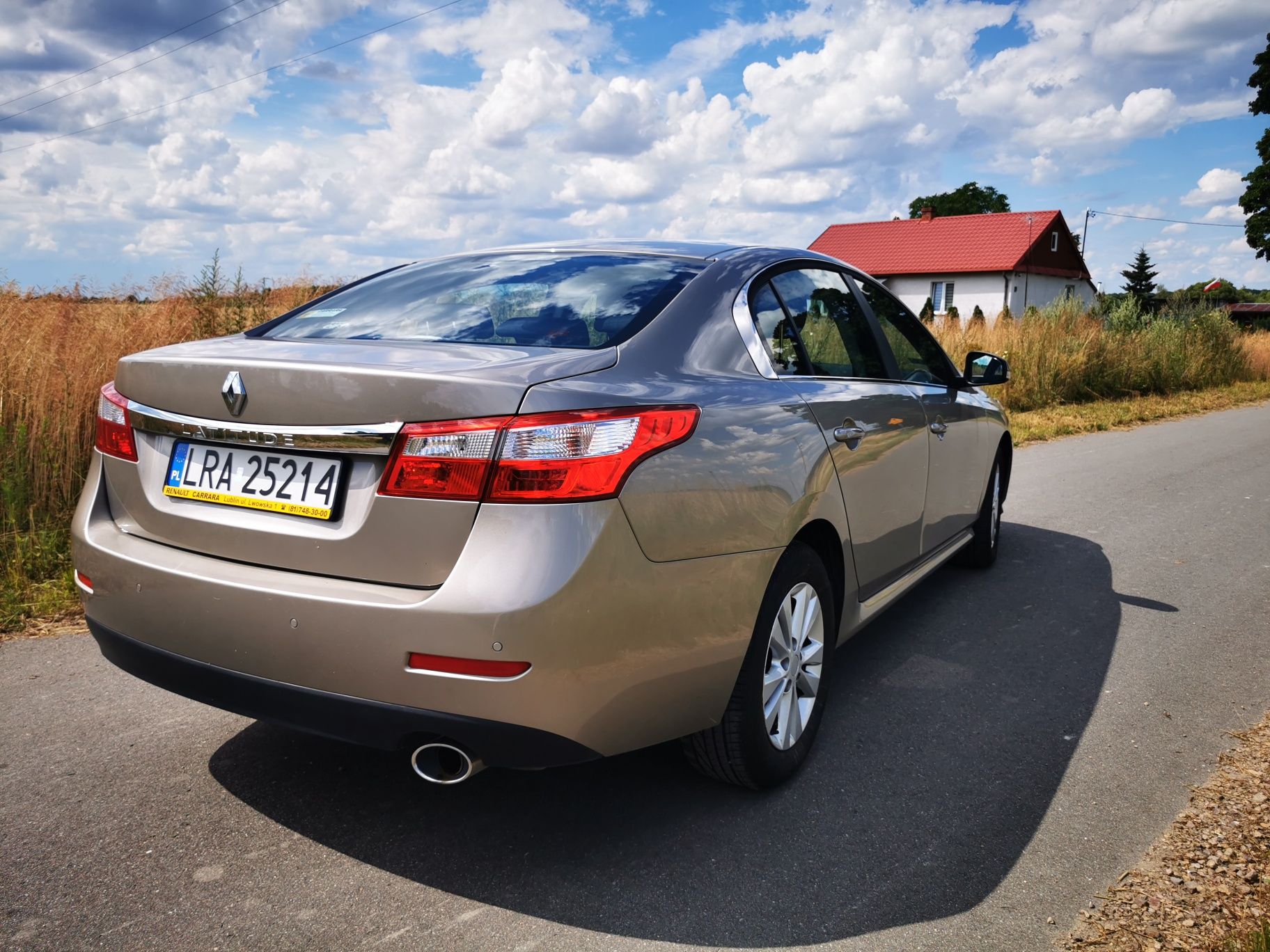 Renault Latitude Diesel 2013 rok