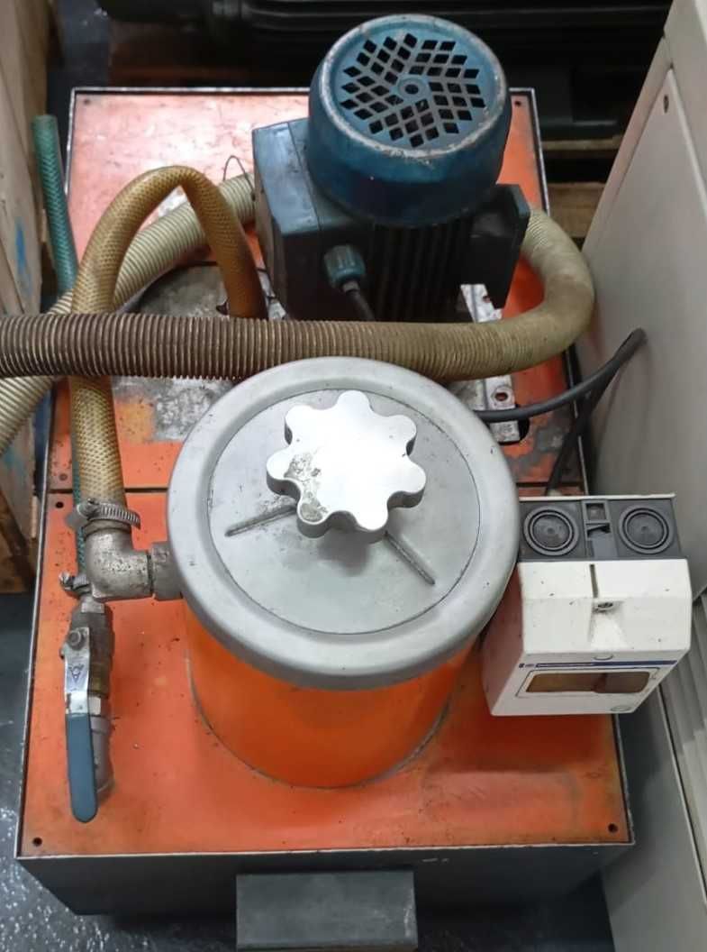 Charmilles HD 30CNC de microfuração - usada