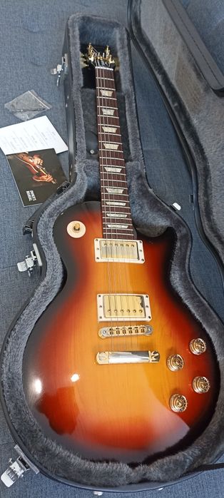 Gibson Les Paul Studio Fireburst (2010) com hardcase