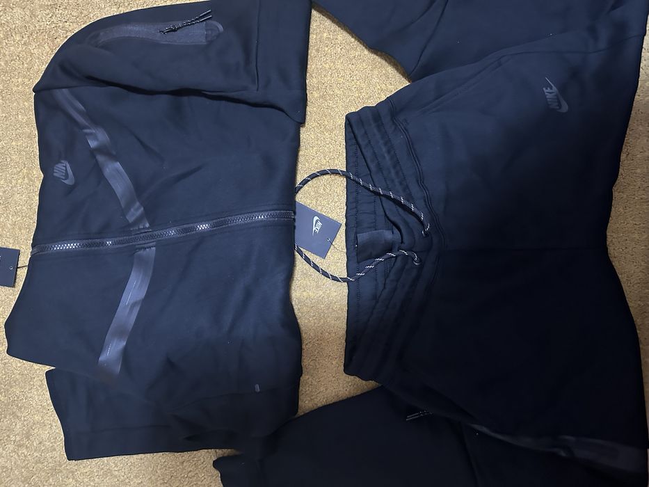 Nike tech fleece