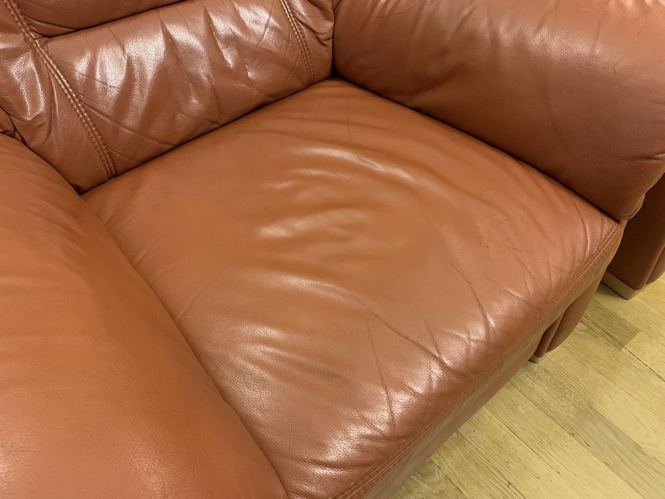 Шкіряні дивани 3+2+1. Розкладний