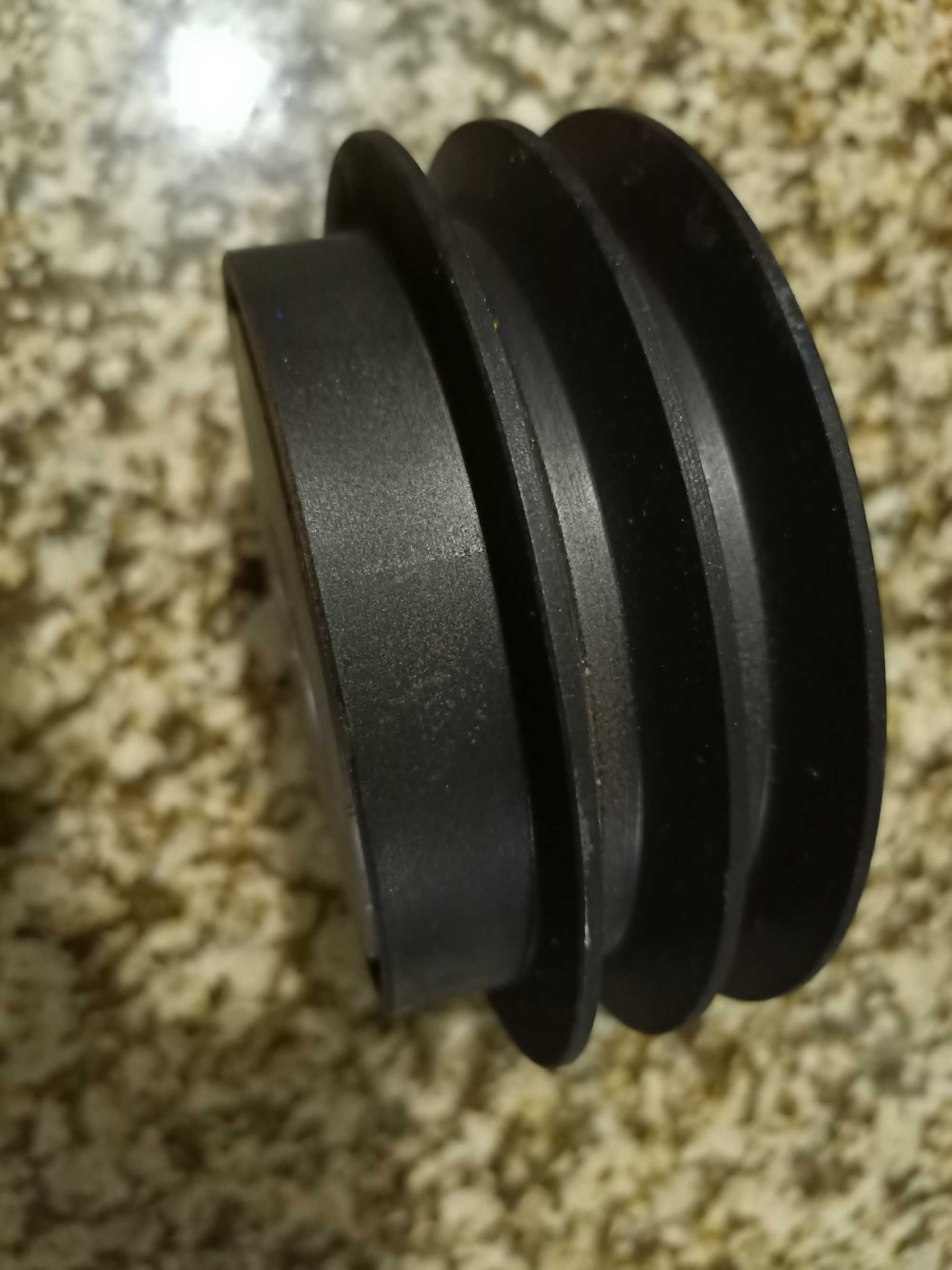 SPRZĘGŁO ODŚRODKOWE 90kg/120 kg fi 20 2 paski
