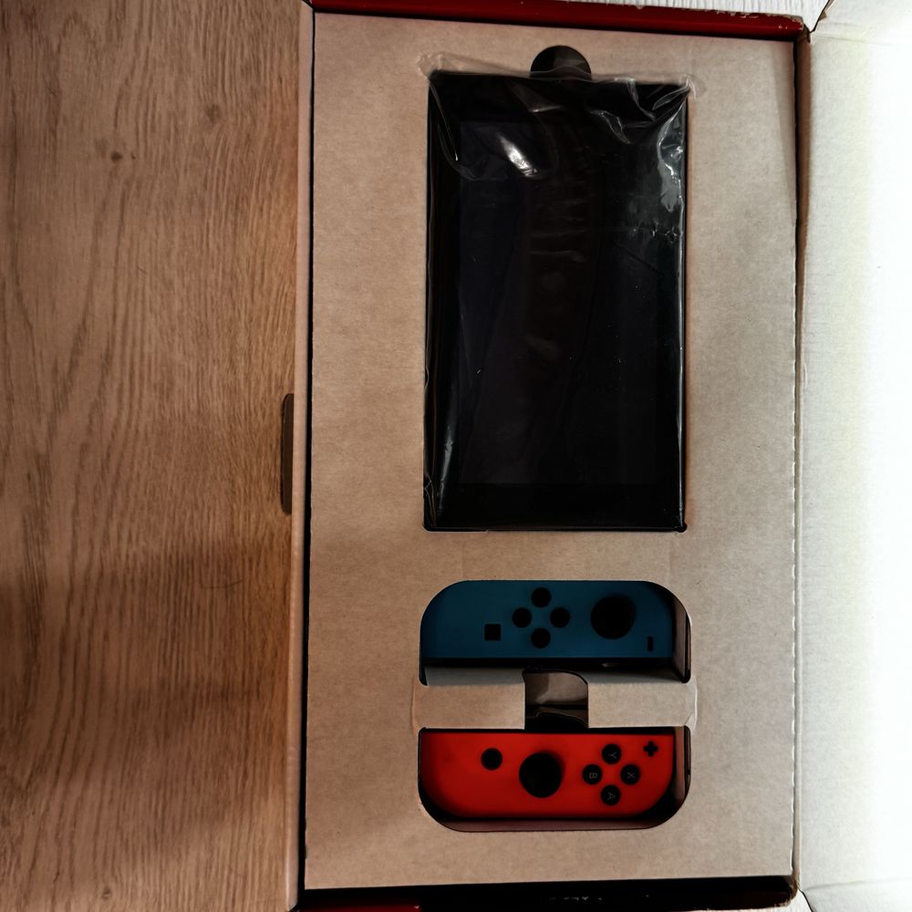 Nintendo Switch V2 Gwarancja Pełny zestaw konsola przenośna