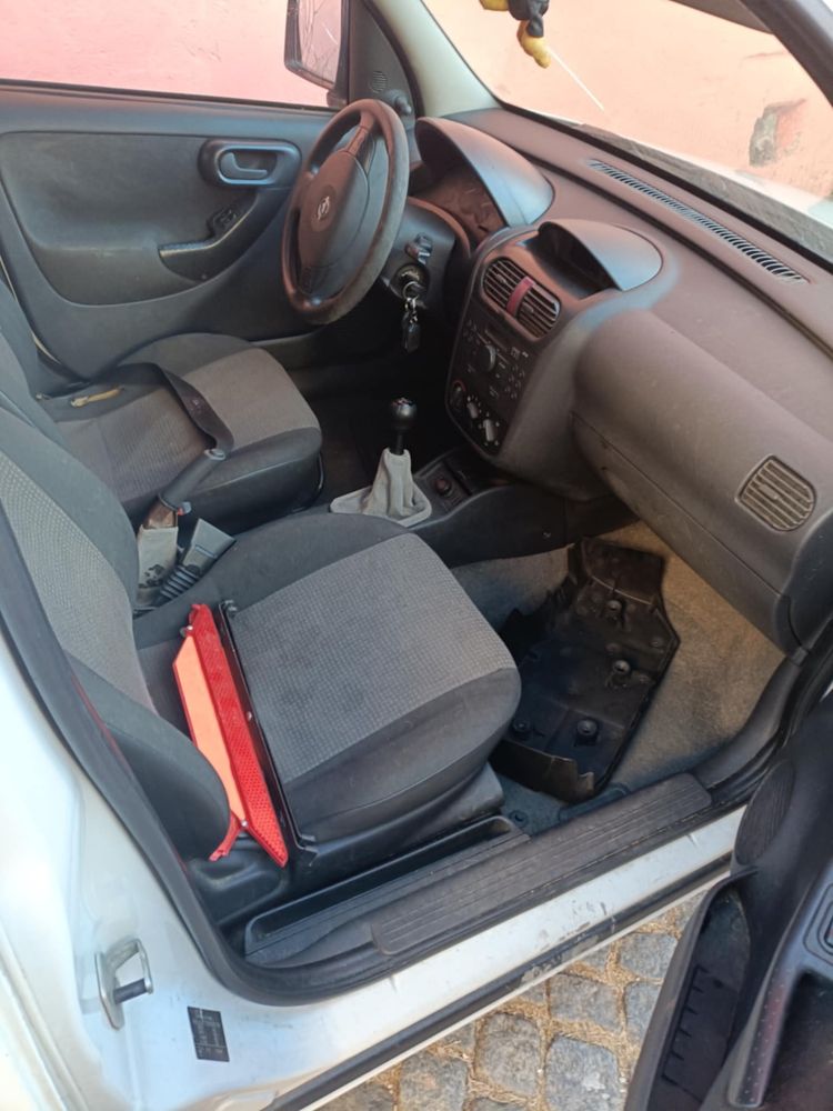 vendi ou troco opel combi 1.3 cdti