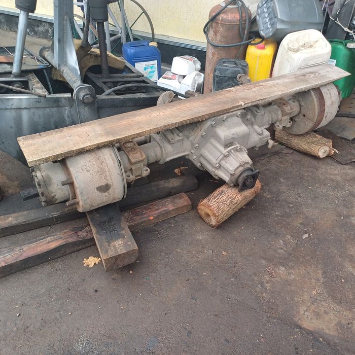 Продам задній мост маз 4370 зубренок