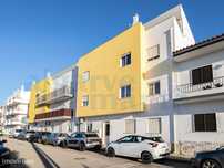 Apartamento T1 com Arrecadação e Garagem no coração de Vila Nova de...