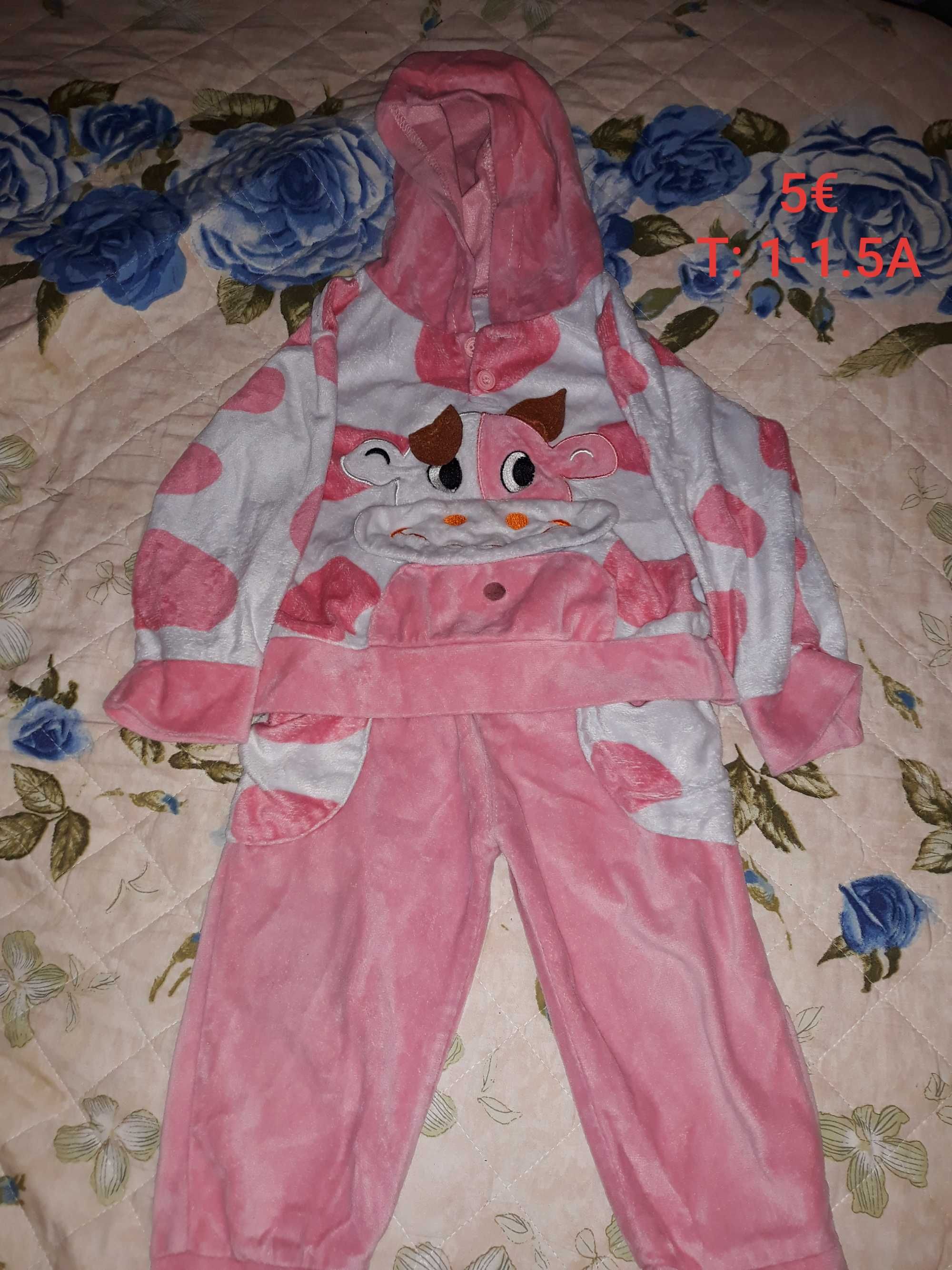 Roupa de menina, tamanho 1 a 1.5 anos.