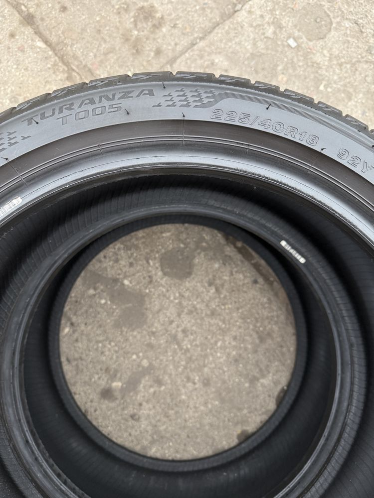 Opony Bridgestone 225/40r18 92Y Turanza T005 - 2szt letnie z rantem