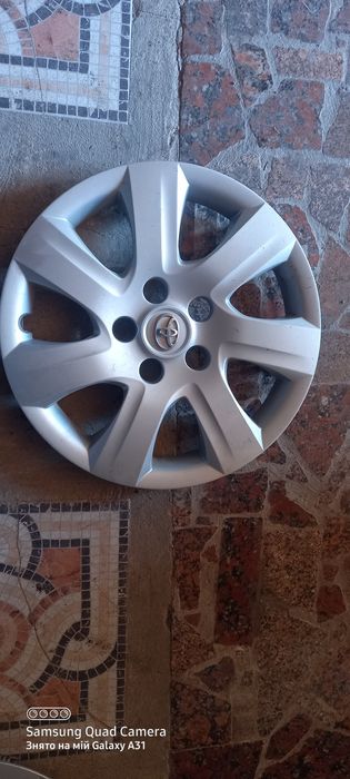 Ковпаки на тойоту орігінал