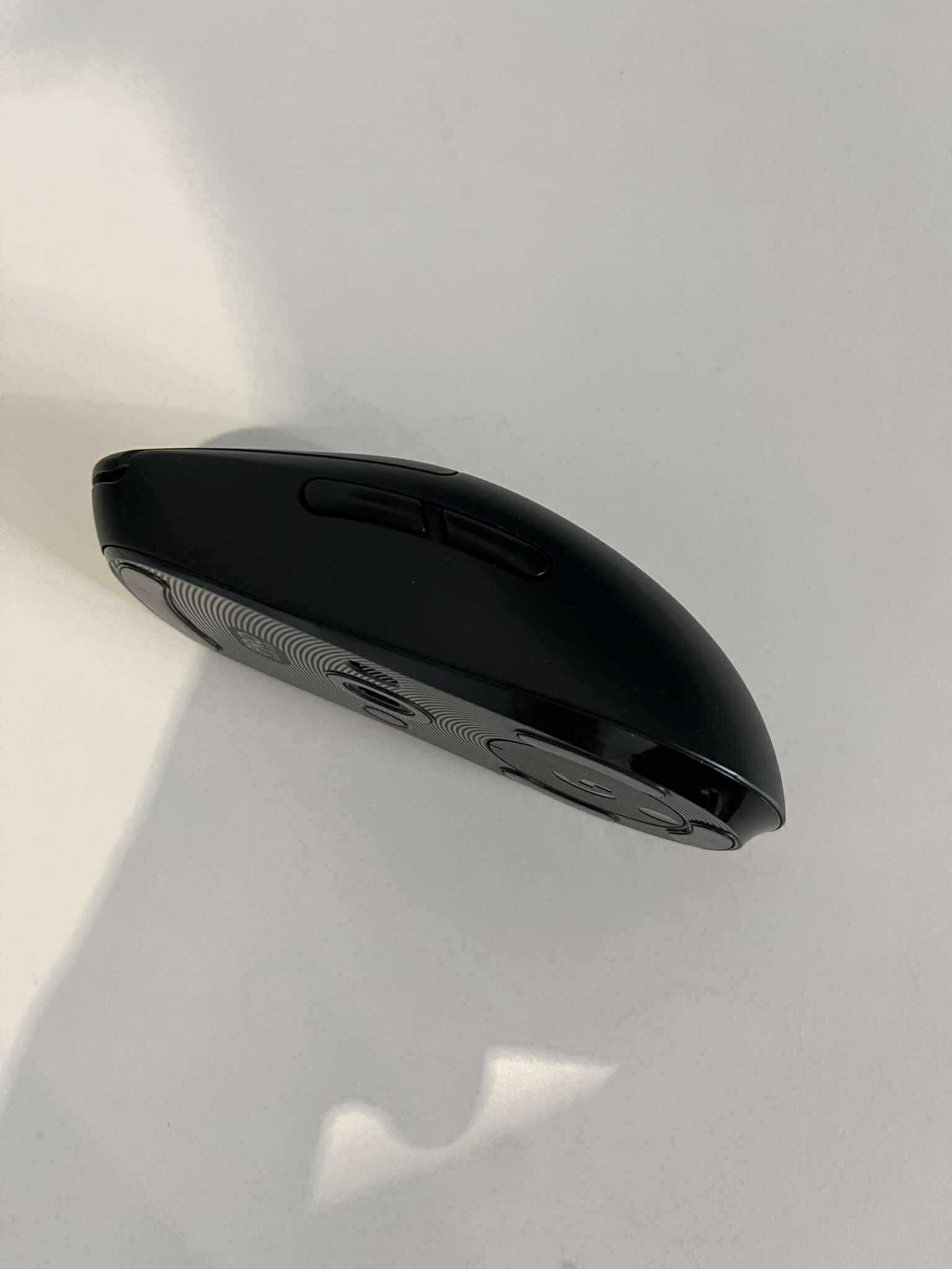 Myszka Logitech g pro wireless. Używana 3 miesiące. Jak nowa.