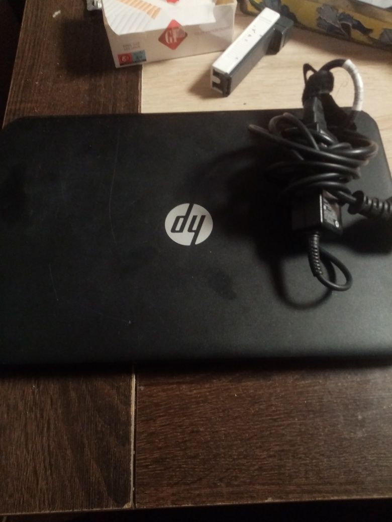 Laptop hp 250 G3 w cenie ladowarki