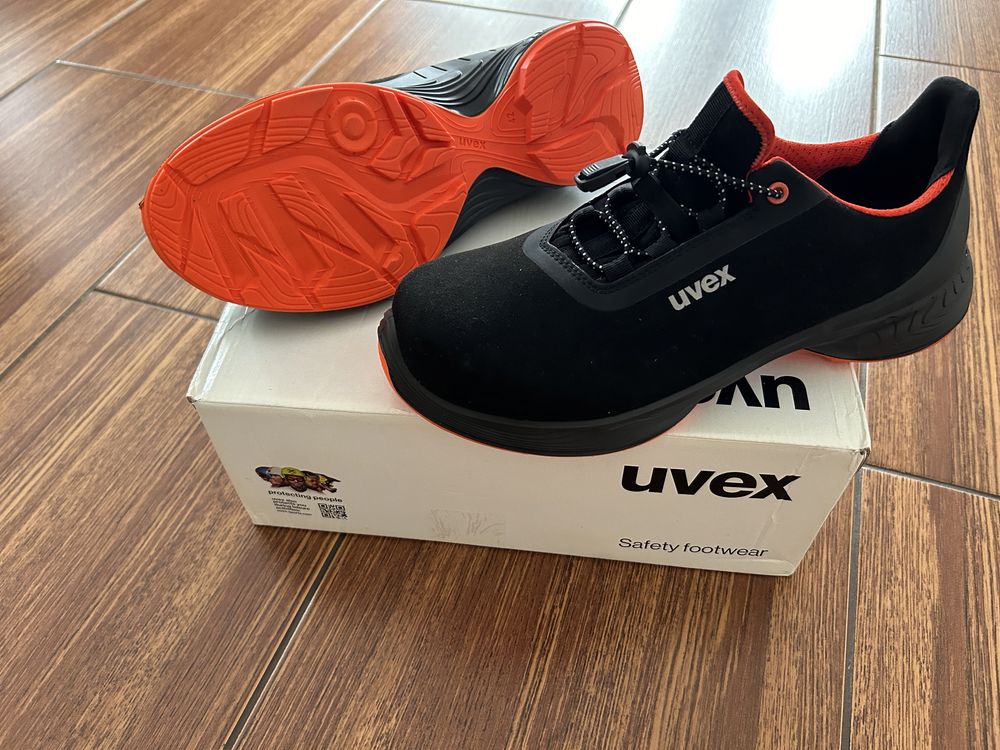 Buty Uvex 42 - Nowy Model