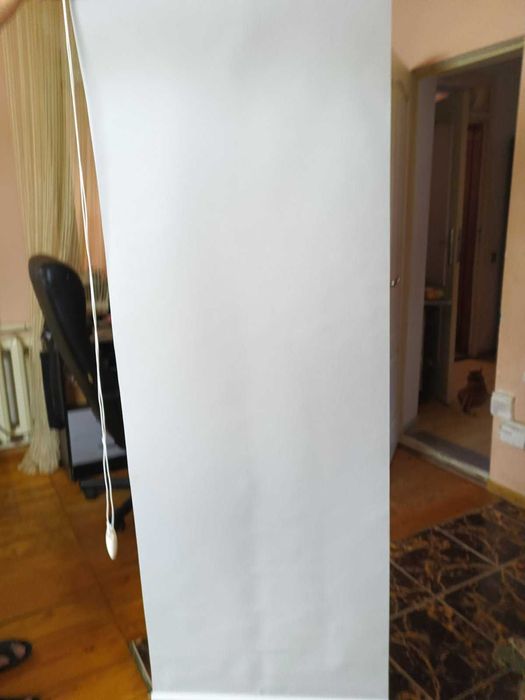 Готовые рулонные шторы\жалюзи, б\у