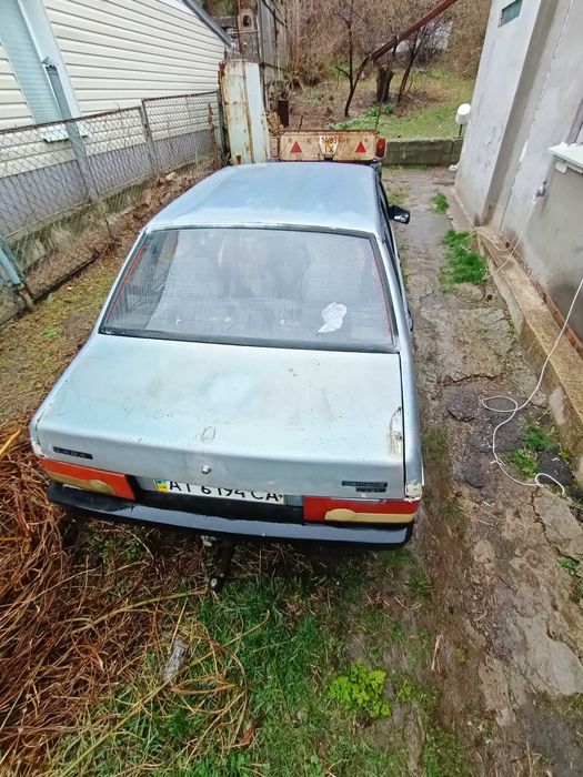 ВАЗ 21099 2001 1.5