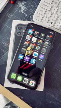 Smartfon Apple iPhone 11 czarny 128 GB 4G (LTE)
