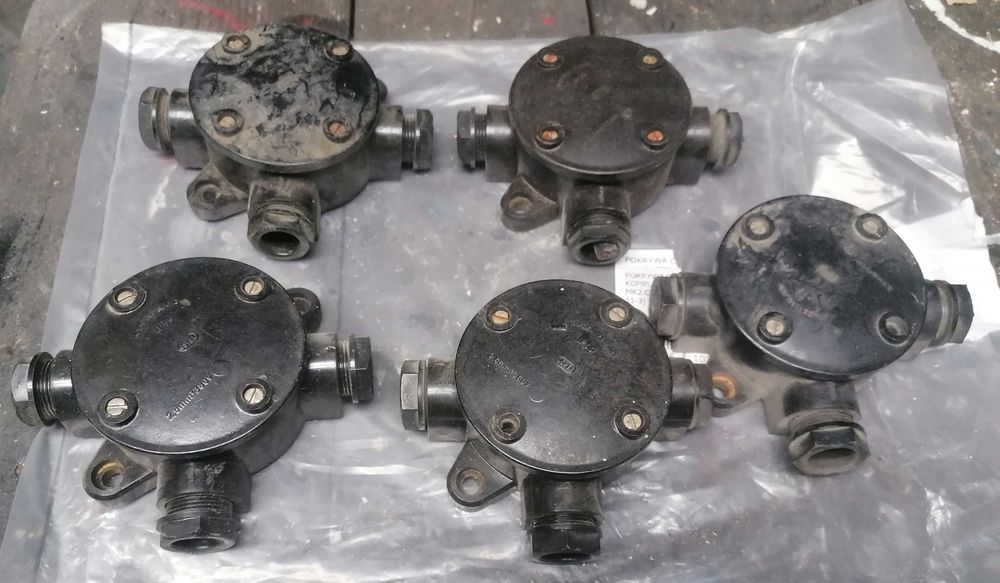 Puszka elektryczna OSPEL PRL retro bakielit bakielitowa stara zabytek