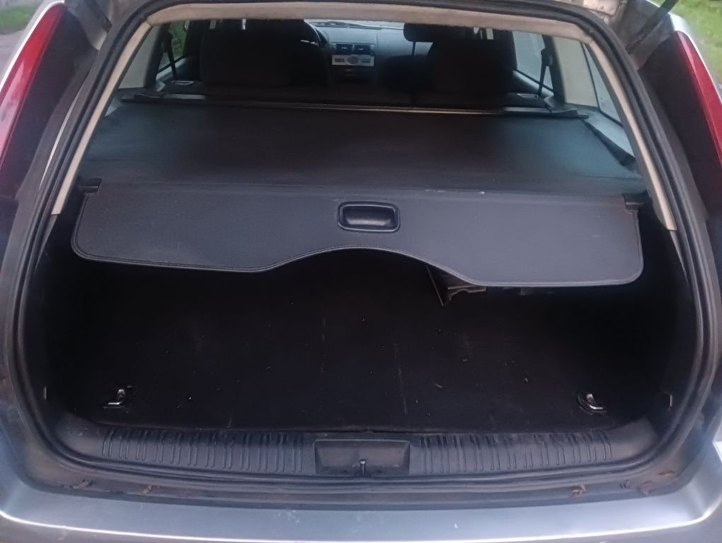 Ford Mondeo 2,0 TDCi 2004r Combi