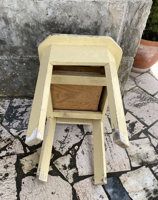 Secretaria de crianca antiga,de 1950