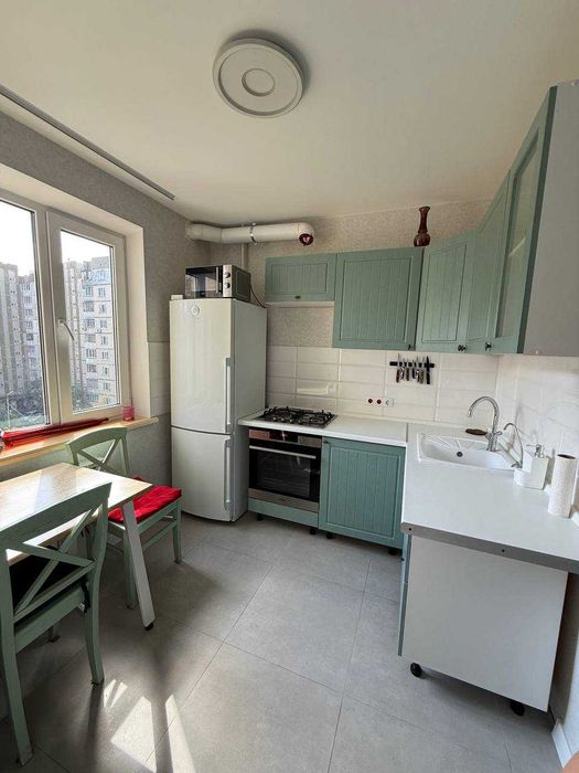 Довготривала оренда трикімнатної квартири на Харківському,вул.Кошиця 4