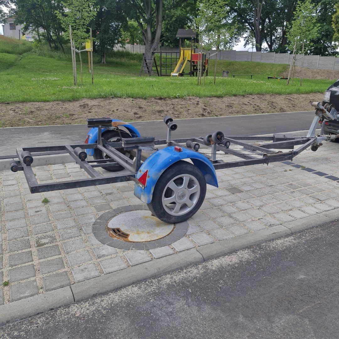 Przyczepa podłodziowa