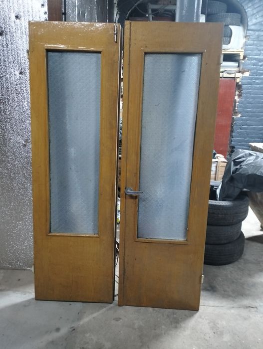 Двері в хорошому стані