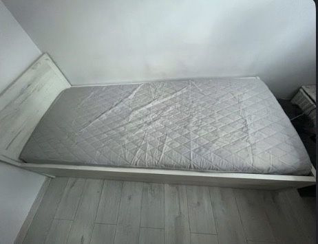 Łóżko młodzieżowe