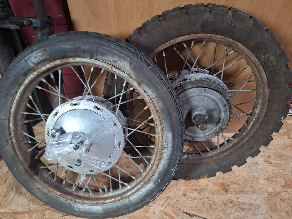 Junak M10 rama i części