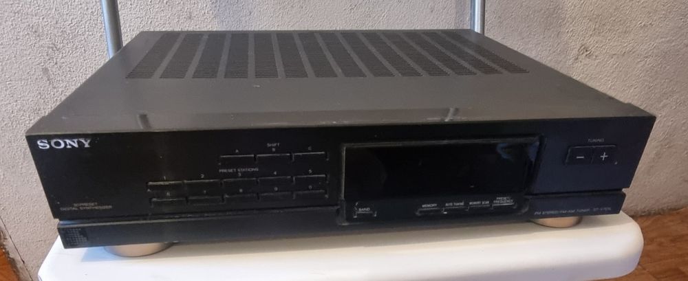 Equalizador  Sony faz parte de uma Aparelhagem Sony  de Elementos