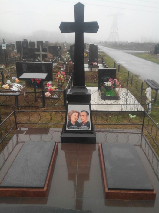 Памятники из гранита, гранитные изделия