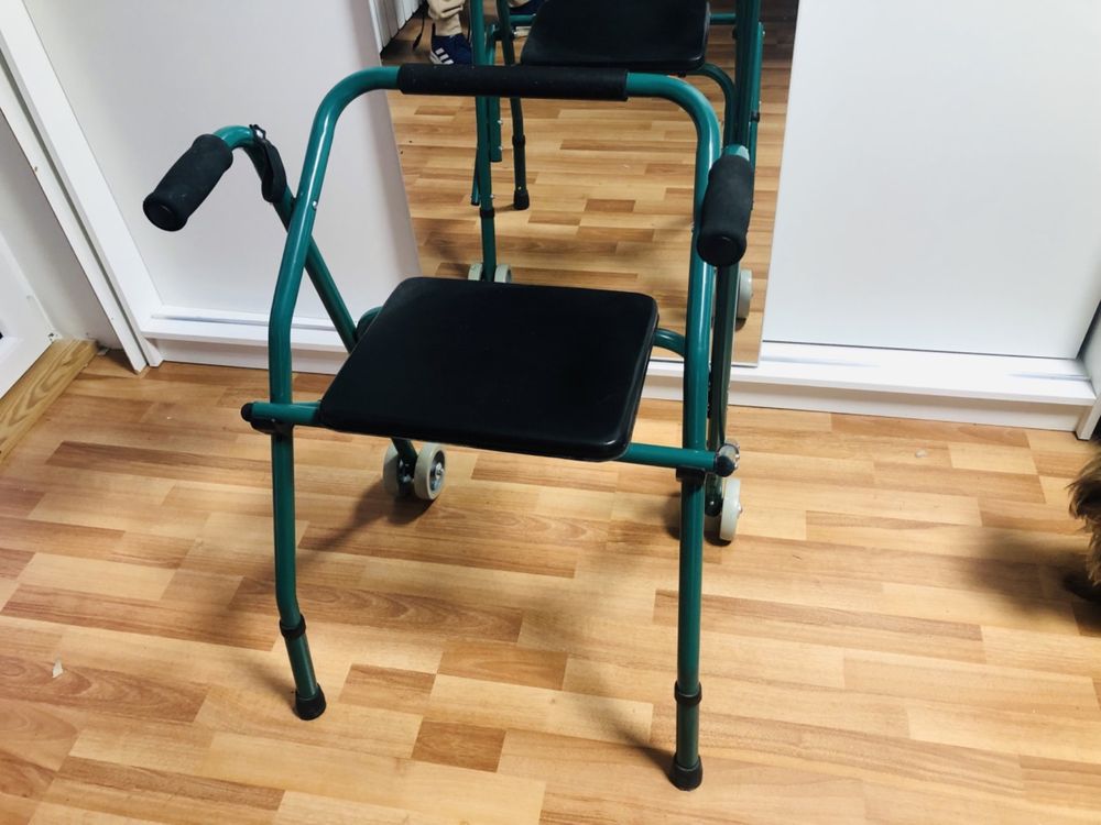 Nowy chodzik wózek balkonik dla osoby starszej i nie tylko