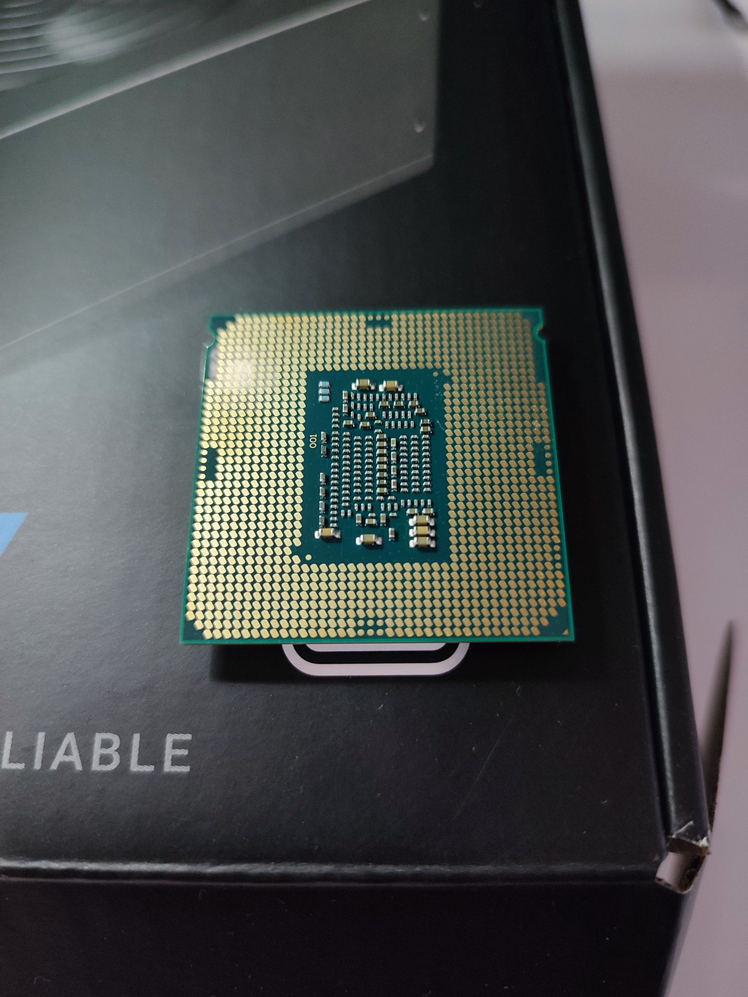 Процесор Intel Pentium G4560