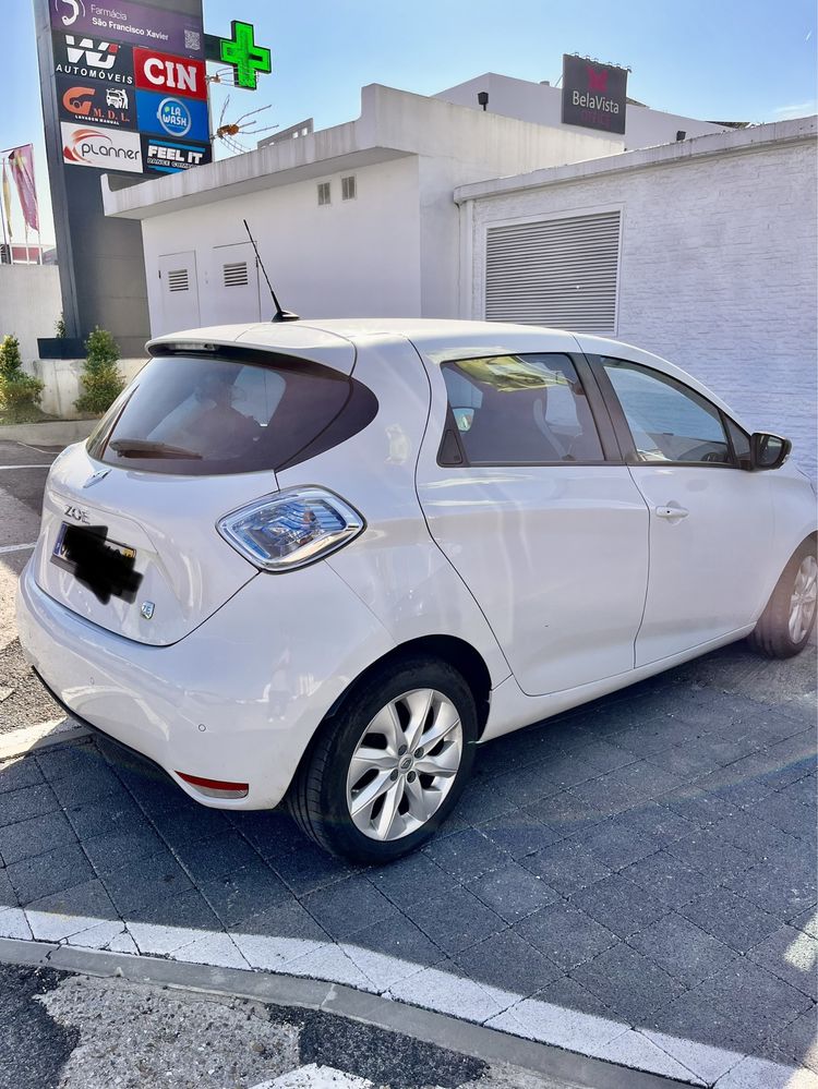 Renault Zoe intense 22kw baterias próprias