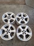 Komplet felg Volkswagen R 15 rozstaw 5x112  ET 35 J 6,5