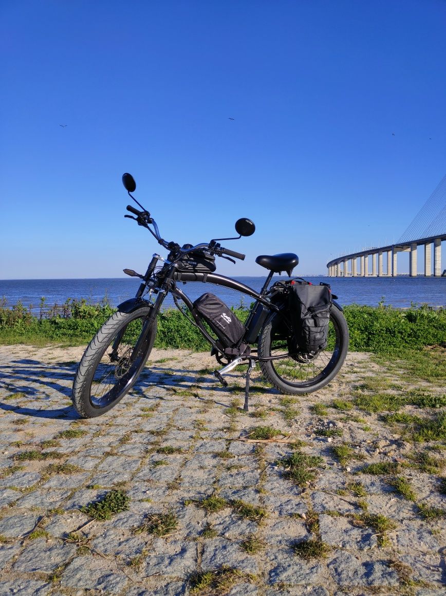 Bicicleta Elétrica Cruiser Custom