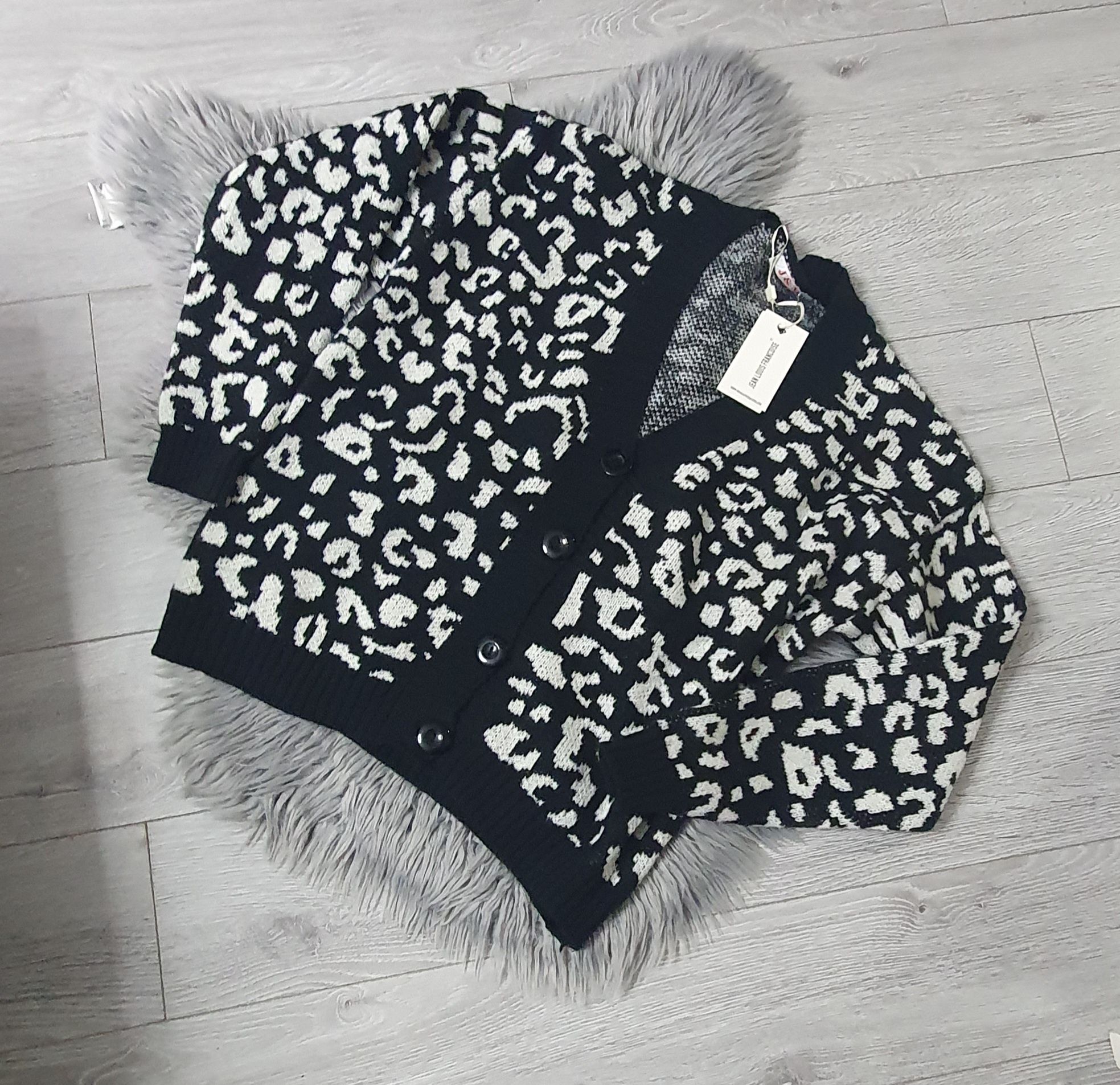 Swetr damski Nowy r.l/xl