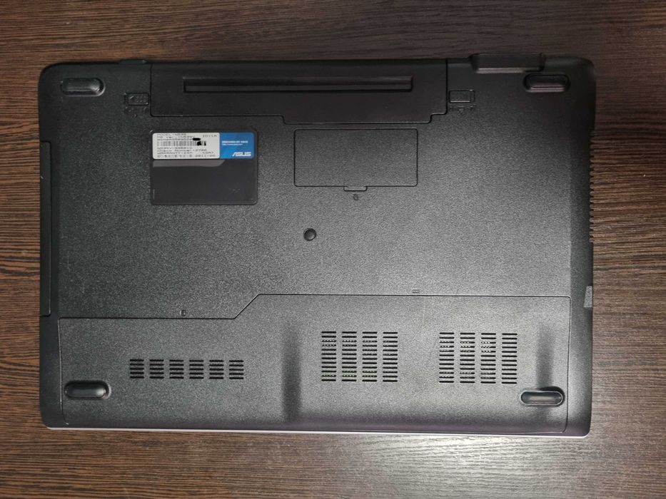 Asus N53S, Intel Core i5, NVIDIA GeForce GT 540M 2Gb