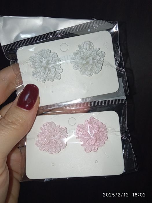 Сережки новые красные подарок