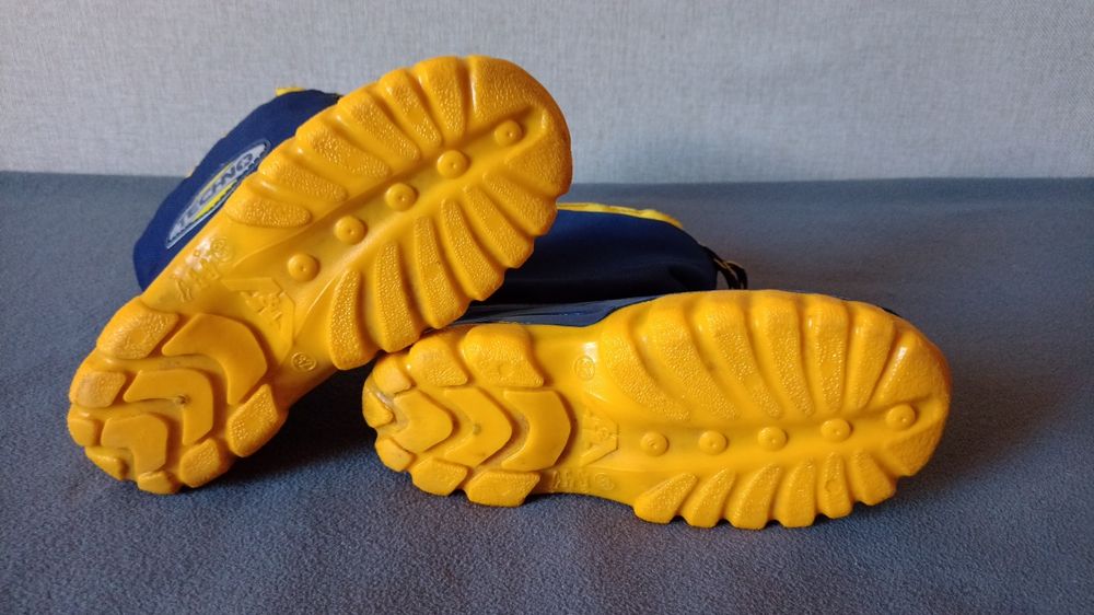 Kalosze buty ocieplane na śnieg i deszcz